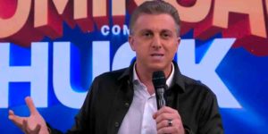 Luciano Huck vai atrás do maior mentiroso do Brasil (Foto: Reprodução/GloboNews)