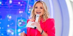 Eliana em seu programa no SBT (Foto: Divulgação)