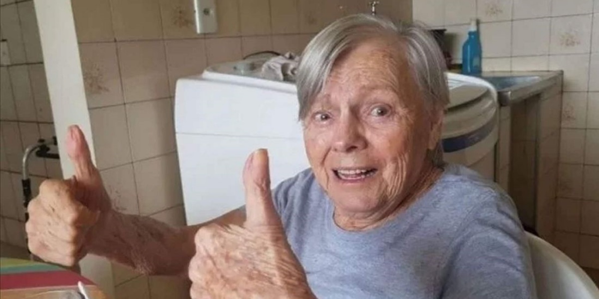 Morre aos 94 anos, a mãe do presidente Jair Bolsonaro, Dona Olinda