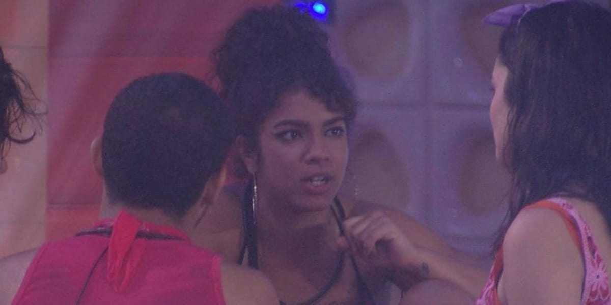 BBB22: Maria conta que ela e o pai ficaram com a mesma mulher (Foto: Reprodução)