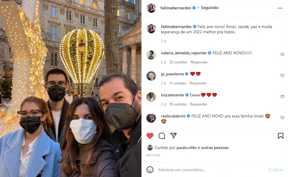 Fátima Bernardes está em Paris curtindo férias ao lado do namorado e do filho (Foto: Reprodução/Instagram)