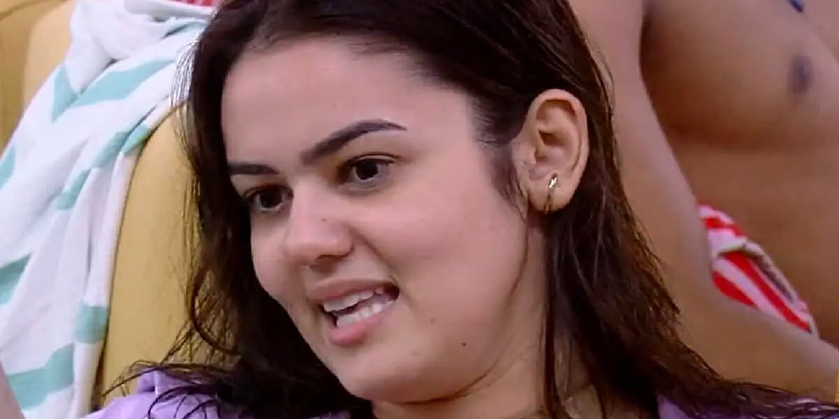 Eslovênia quebrou câmera do BBB22 e deu prejuízo para a Globo (Foto: Reprodução) 