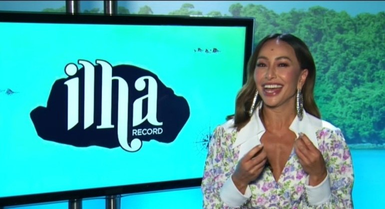 Sabrina Sato apresentou a primeira temporada do reality "Ilha Record"