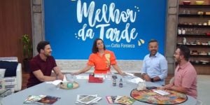 Catia Fonseca e o time de colunistas do Melhor da Tarde (Foto: Reprodução/Band)