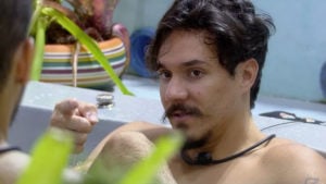 Eliezer comenta sobre sister no BBB22: 'Não entendi da onde que saiu o ódio pelo Arthur' (Foto: Reprodução / Globoplay)