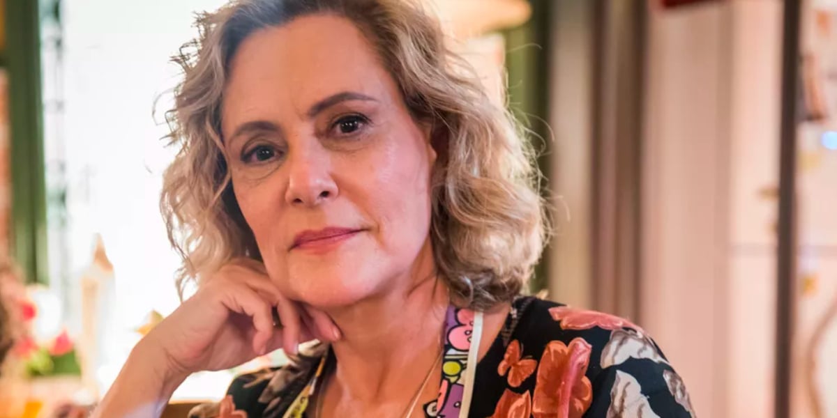 Elizabeth Savalla esteve na Globo por 47 anos. Uma de suas novelas foi "Plumas e Paetês" (Foto: Reprodução / Internet)