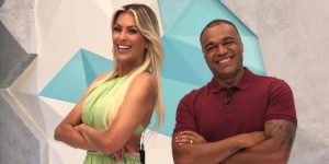 Imagem do post “Ele vai”, Renata Fan, no Jogo Aberto, confirma ida de Denílson a outro programa e assume: “Está nervoso”