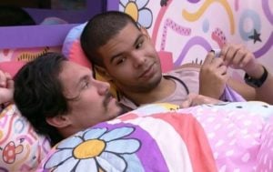 Vyni revela para Eliezer ter sofrido preconceito em busca por trabalho (Reprodução/Globoplay)