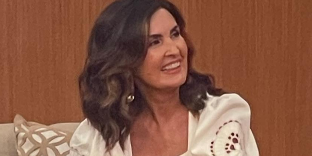 http://www.otvfoco.com.br/wp-content/uploads/2015/05/Daniela-Mercury.jpg