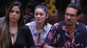 BBB22: Eslovênia percebe fama de 'pé fria' nas eliminações (Foto: Reprodução / Globoplay)