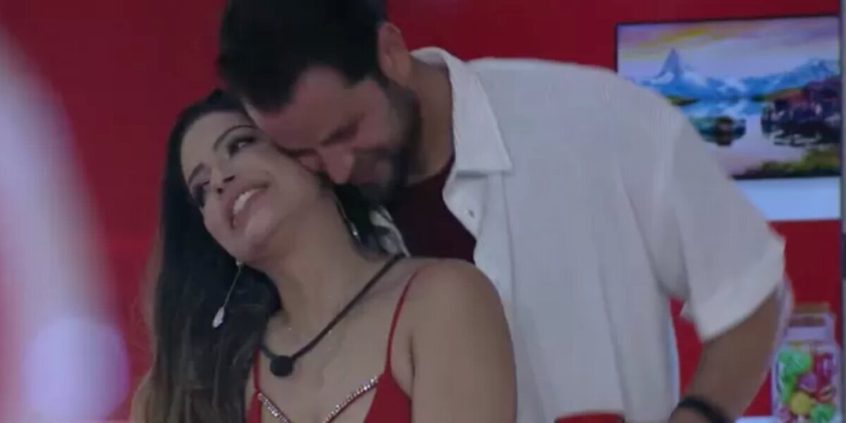 BBB22: Gustavo e Laís têm um relacionamento amoroso no reality show (Foto: Reprodução)