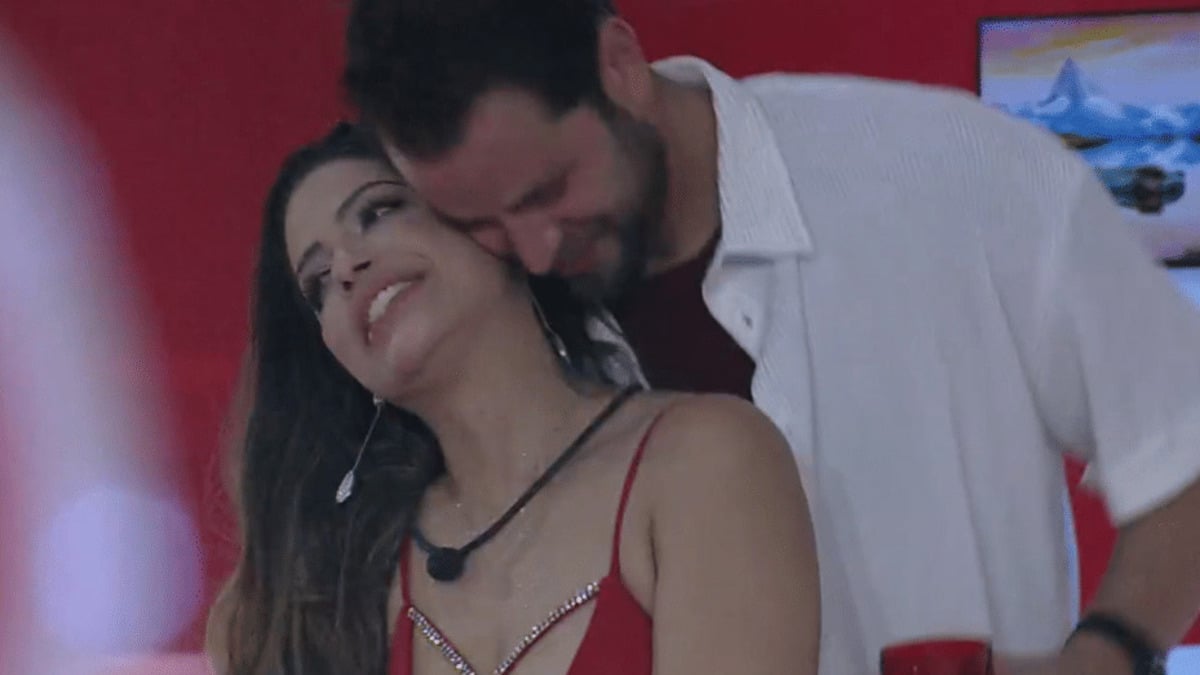 BBB22: O casal Laís e Gustavo (Foto: Reprodução)