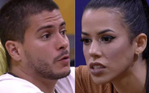 Arthur Aguiar e Larissa Tomásia no BBB22; emparedados discutiram após o Jogo da Discórdia (Foto: Reprodução / Globoplay)