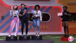 BBB22: Segundo pódio de Lucas tem Eslovênia e Natália; não ganha: Douglas Silva (Foto: Reprodução / Globoplay)