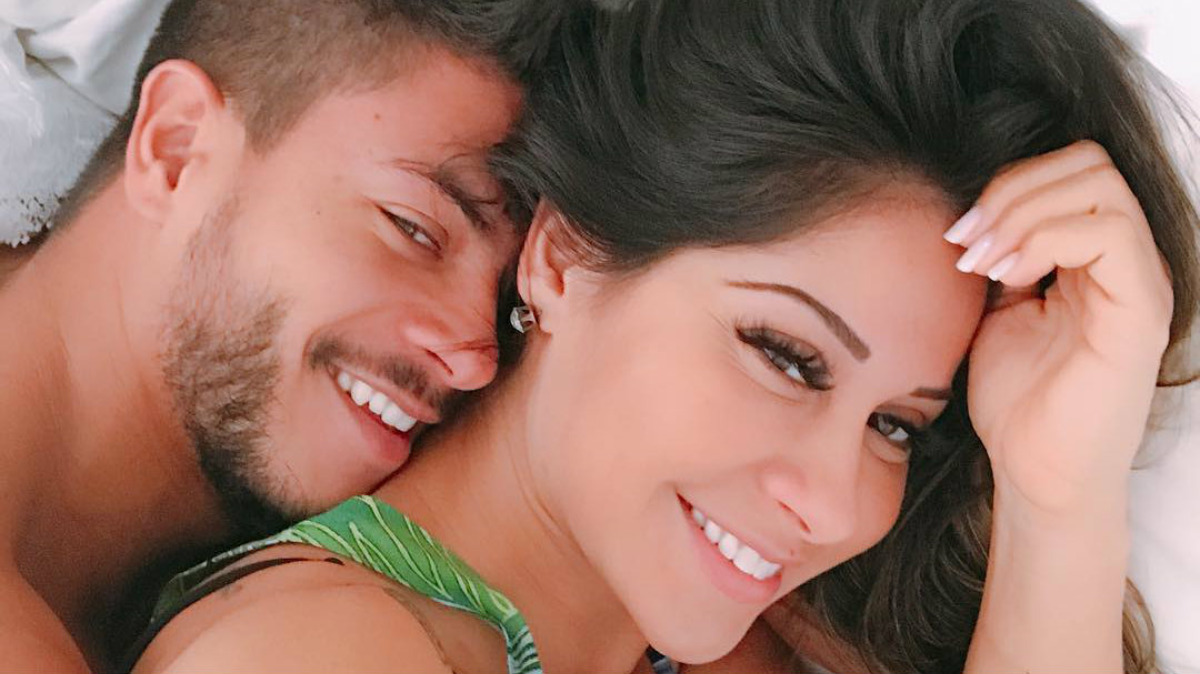 Arthur Aguiar Fala De Separação Com Maíra Cardi: “Independente”