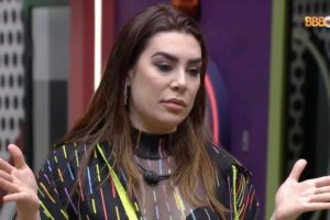 Naiara Azevedo promete 'fogo no parquinho' em sua volta ao BBB22 (Foto: Reprodução / Globoplay)