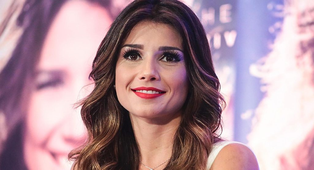 http://www.otvfoco.com.br/wp-content/uploads/2015/05/Daniela-Mercury.jpg