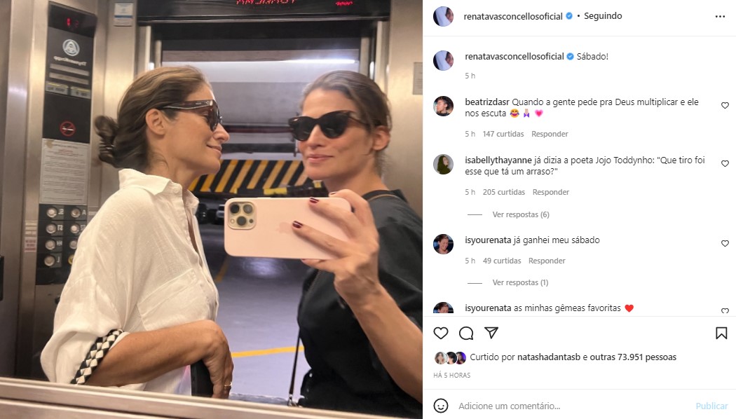 Renata Vasconcellos posou ao lado da irmã gêmea, Lanza Mazza (Foto: Reprodução/ Instagram)