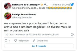 Web acusou Boninho de proteger Gustavo encerrando a votação do BBB22 mais cedo (Foto: Reprodução / Twitter)