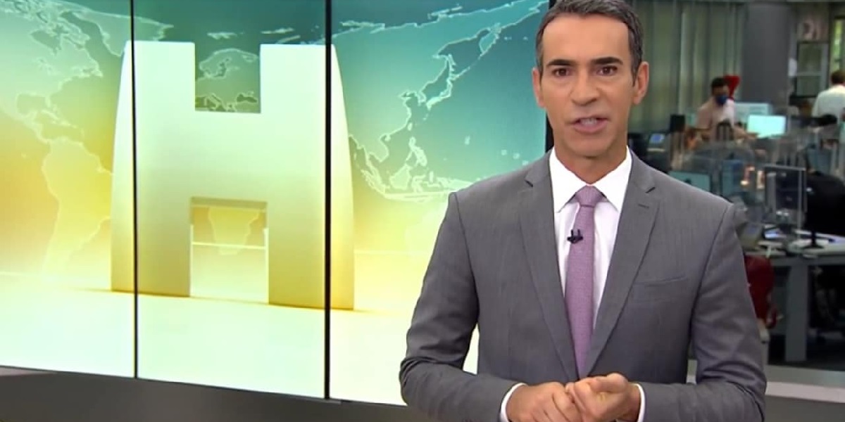 César Tralli sob comando do 'Jornal Hoje' (Foto: Divulgação)