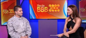 Arthur Aguiar deu entrevista para Rafa kallimann no Bate Papo BBB22 (Foto: Reprodução / Globoplay)