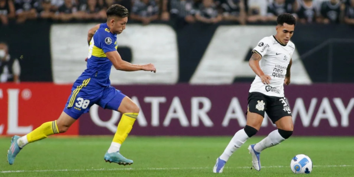 Corinthians e Boca Juniors em campo - Foto: Reprodução