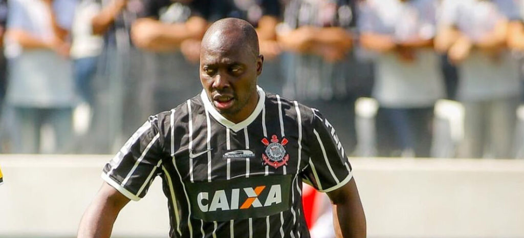 Freddy Rincón durante um jogo festivo do Corinthians- Foto: Divulgação/ Corinthians