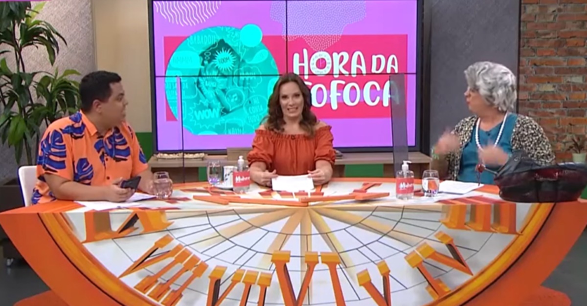 Regina Volpato, Arthur Pires e a Tia no "Mulheres" 