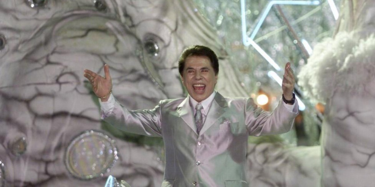 Silvio Santos ganhou homenagem da Tradição no Carnaval 2001 (Foto: Divulgação)