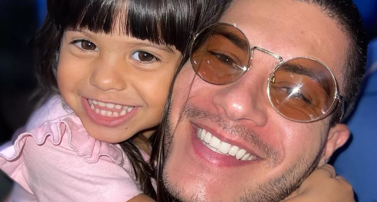 Arthur Aguiar pretende passar mais tempo com sua filha, Sophia