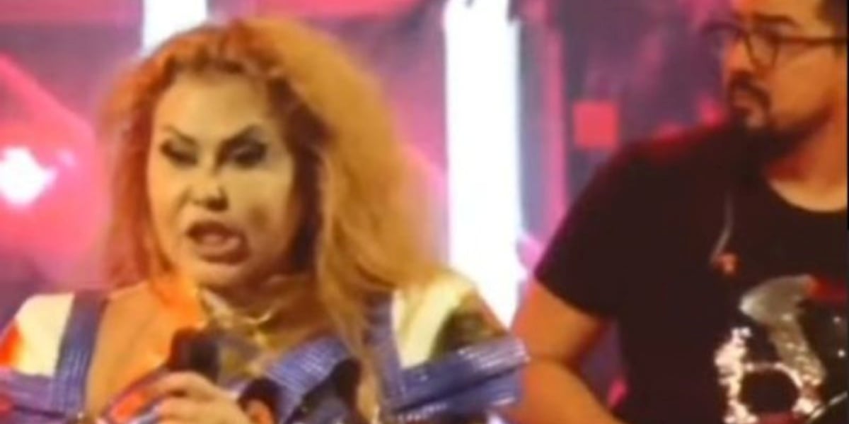 Joelma surgiu com rosto completamente inchado (Foto: Reprodução)