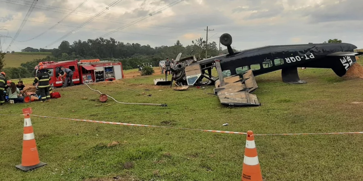 Acidente de avião tinha onze pessoas a bordo (Foto: Reprodução/Arquivo Pessoal)