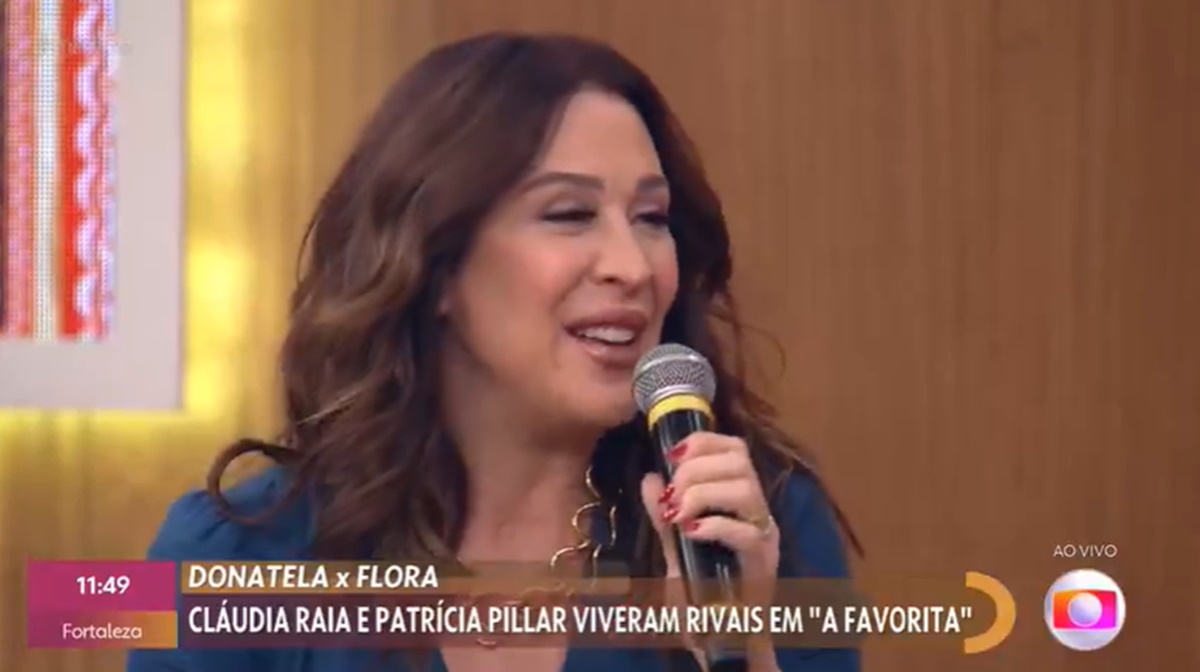 Claudia Raia faz promoção da volta de "A Favorita" no "Encontro" 