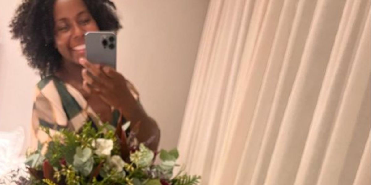 Jornalista recebeu flores em sua casa e encantou seus seguidores - Foto: Reprodução Instagram