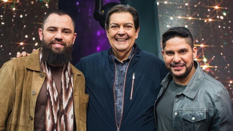 Faustau recibió a Jorge y Matthews en su programa (Imagen: clon)