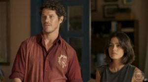 Com Guta (Julia Dalavia) sendo escorraçada por Zé Leôncio (Marcos Palmeira) e Tadeu (José Loreto) enfrentando o pai, Pantanal alta no Ibope (Foto: Reprodução / Globo)