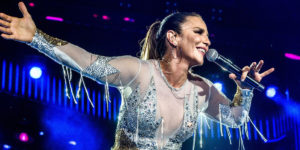 Ivete Sangalo furou a fila nos domingos da Globo (Foto: Reprodução)