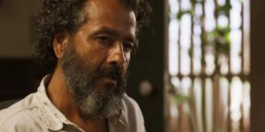 José Leôncio fica inconformado na novela Pantanal (Foto: Reprodução/Globo)