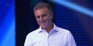 Luciano Huck no Domingão (Foto: Reprodução/Twitter)