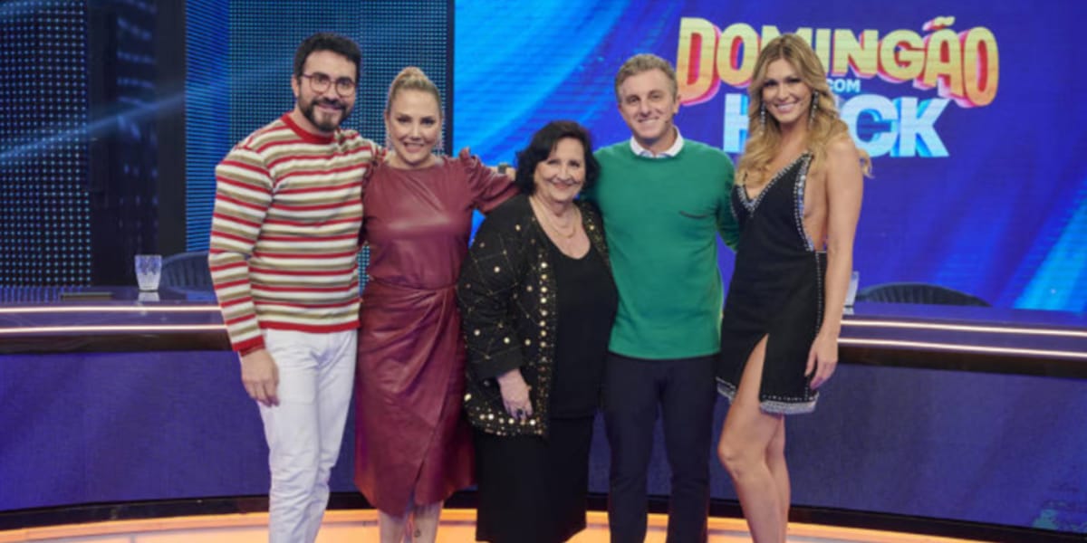 Lívia Andrade em sua estreia no 'Domingão com Huck' (Reprodução: Instagram)