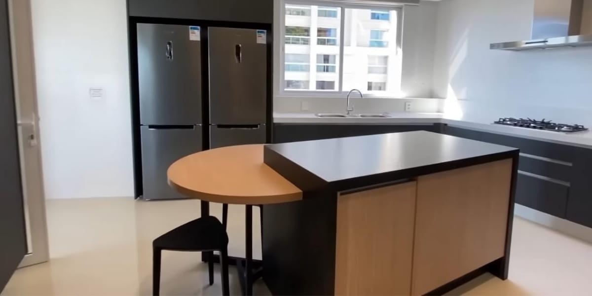 Cozinha do apartamento de Gusttavo Lima (Foto: Instagram)