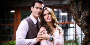 Ariadne (Claudia Álvarez) e Álvaro (David Zepeda) de Vencer o Desamor (Foto: Reprodução/Televisa/SBT)