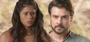 Mar do Sertão - Após se separar de Tertulinho (Renato Góes), Candoca (Isadora Cruz) vira empregada de José Mendes (Sergio Guizé) (Foto: Reprodução / Globo / Montagem TV Foco)