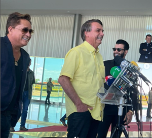 Sertanejos Gusttavo Lima e Leonardo declaram apoio formalmente ao candidato a reeleição, Jair Bolsonaro - Foto Reprodução Instagram