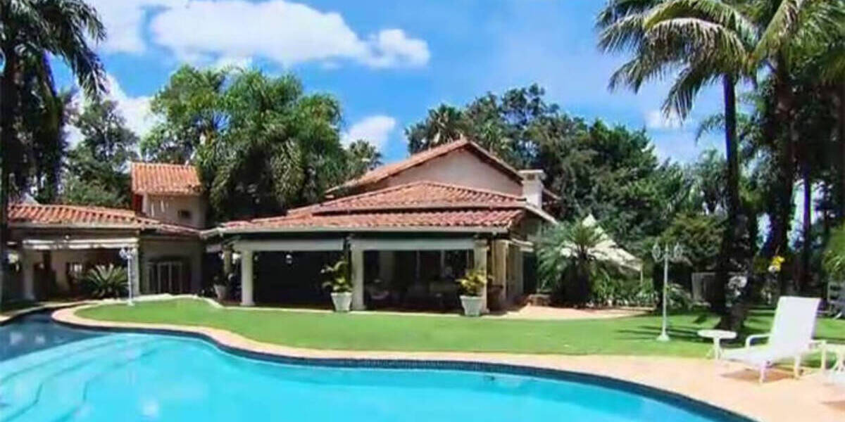 Vista para a Piscina da casa de Carlos Manoel da Nóbrega (Foto Reprodução/Internet)