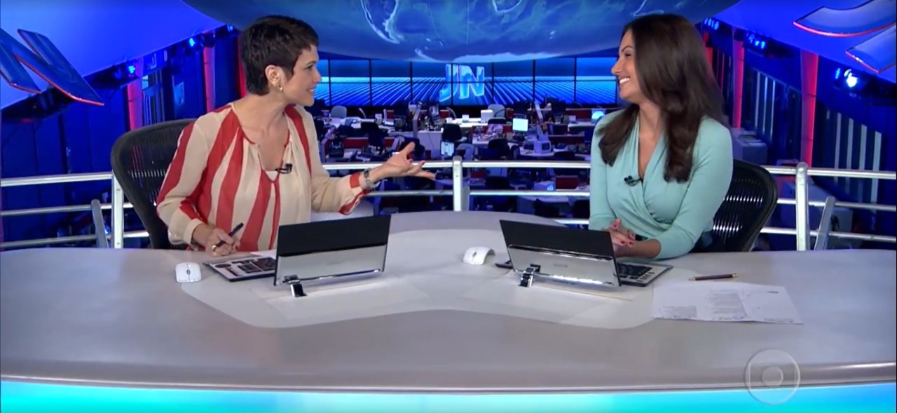 Sandra Annenberg apresentou o Jornal Nacional ao lado de Patrícia Poeta (Foto: Reprodução)