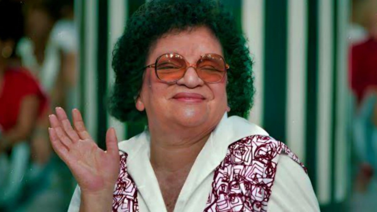 Aracy de Almeida faleceu aos 73 anos de um edema pulmonar; Ela ficou em coma dois meses, despertou e morreu em seguida 