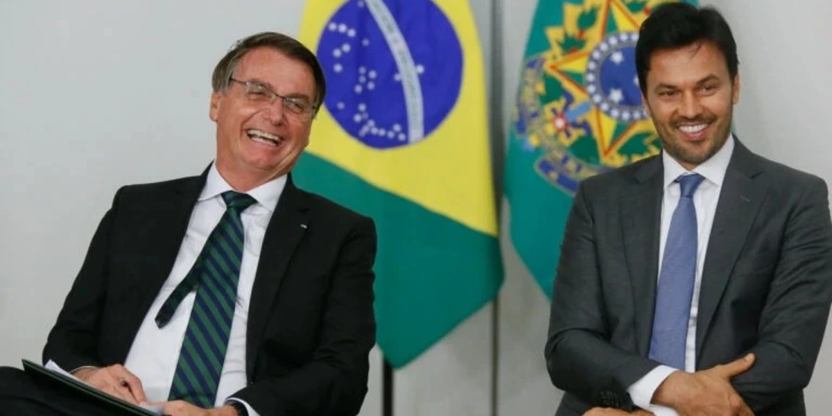 Jair Bolsonaro e Fábio Faria (Foto: Reprodução)