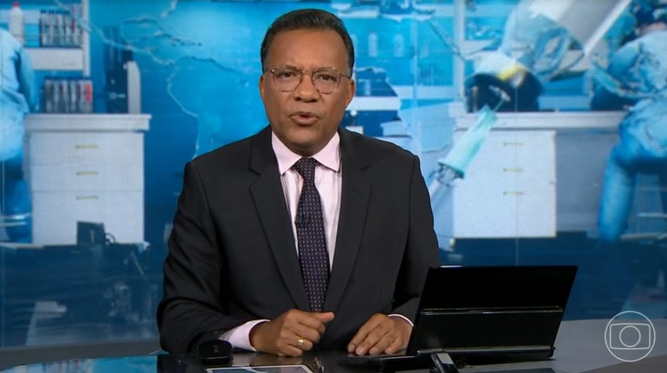 Heraldo Pereira esteve substituindo Renata Vasconcellos e William Bonner no Jornal Nacional (Foto: Reprodução)