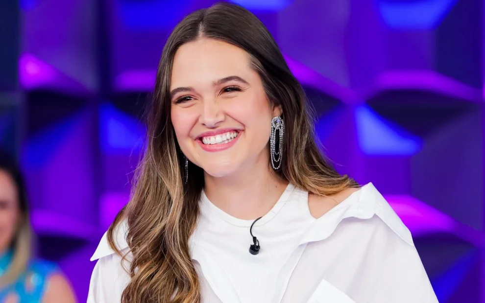 Juliana Paiva em participação no Programa Silvio Santos, no SBT (Foto: Reprodução)